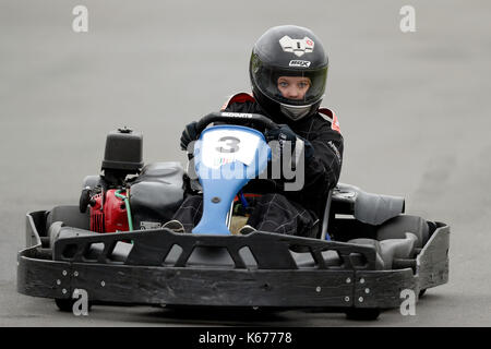 Adulti gara thunderkarts, 13cv / 390 cc gara kart telaio. Il kart è in grado di raggiungere una velocità in eccesso di 55 mph a Thruxton kart center in Hampshire Foto Stock