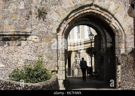 La vecchia entrata a Lewes Castle, in East Sussex, Regno Unito Foto Stock