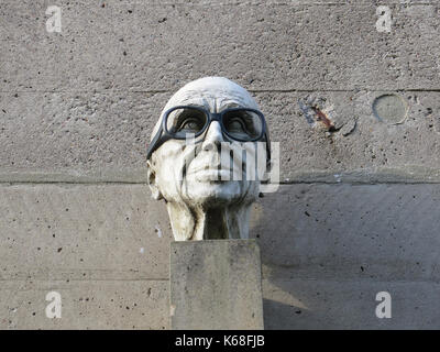 Busto di Sir Ove Arup Foto Stock