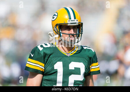 Green Bay, WI, Stati Uniti d'America. Decimo Sep, 2017. Green Bay Packers quarterback Aaron Rodgers #12 prima della NFL partita di calcio tra i Seattle Seahawks e il Green Bay Packers al Lambeau Field di Green Bay, WI. Green Bay sconfitto Seattle 17-9. John Fisher/CSM/Alamy Live News Foto Stock