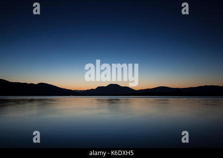 La baia di anatra al crepuscolo Foto Stock