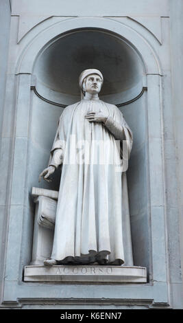 Statua di Accorso presso la Galleria degli Uffizi di Firenze Toscana Italia Europa UE Foto Stock