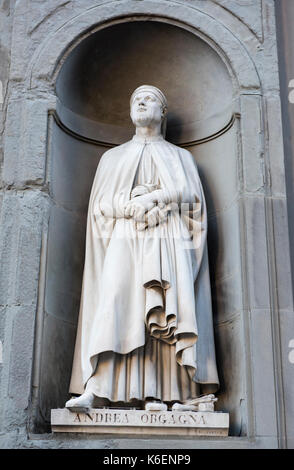 Statua di Andrea Orcagna presso la Galleria degli Uffizi di Firenze Toscana Italia Europa UE Foto Stock