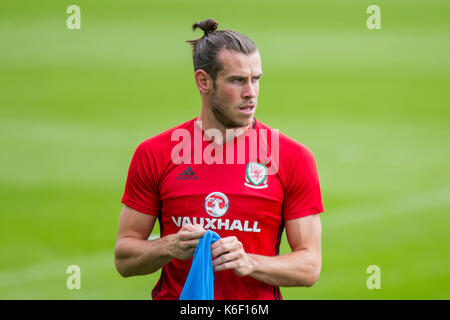 Gareth bale del Galles durante l'allenamento in vista della world cup match di qualificazione contro la Moldavia, 4 settembre 2017. Foto Stock