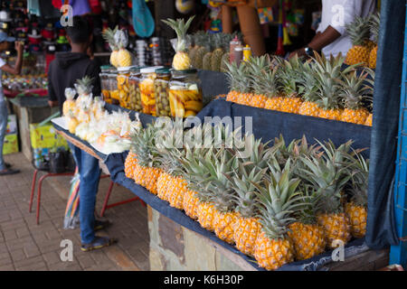 Central flacq Domenica shopping market, Mauritius Foto Stock