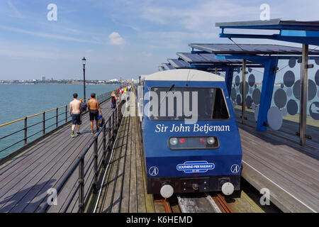 Southend Pier treno, Southend-on-Sea, Essex, Inghilterra, Regno Unito Regno Unito Foto Stock