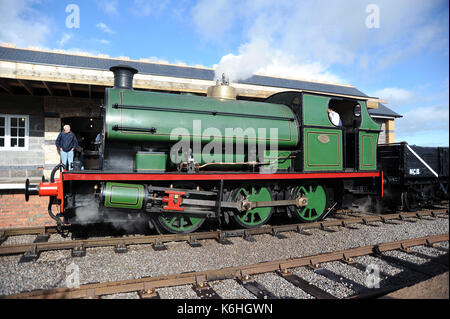 'Sir gomer' al forno sciavero piattaforma 1. pontypool & blaenavon ferroviaria. Foto Stock