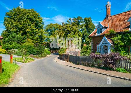 Castle Rising villaggio nella contea inglese di norfolk, Regno Unito Foto Stock