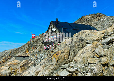 Rifugio del Trient, Cabane du trient, del Club alpino svizzero sac, Vallese, Svizzera Foto Stock