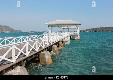 Ponte asadang di Koh Si Chang luoghi importanti e popolari destinazioni turistiche in chonburi provincia,della Thailandia. Foto Stock