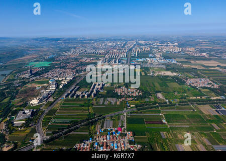 Zibo. Xiii Sep, 2017. Foto aeree prese su sept. 13, 2017 mostra una vista di linzi distretto, zibo città della Cina dell'est della provincia di Shandong. linzi utilizzato per essere la capitale dello stato di qi (479 ad-502 ad). Credito: guo xulei/xinhua/alamy live news Foto Stock