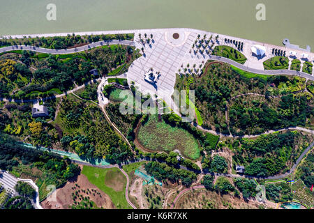 Zibo. Xiii Sep, 2017. Foto aeree prese su sept. 13, 2017 mostra una vista di linzi distretto, zibo città della Cina dell'est della provincia di Shandong. linzi utilizzato per essere la capitale dello stato di qi (479 ad-502 ad). Credito: guo xulei/xinhua/alamy live news Foto Stock