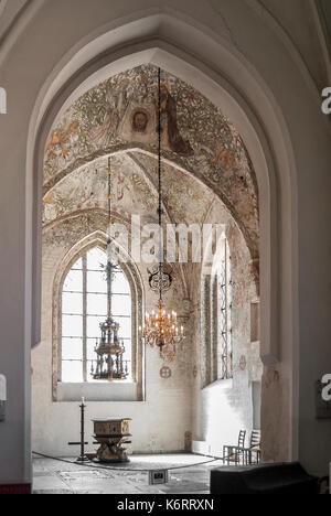 L interno della chiesa medievale di San Pietro nella città svedese di Malmö. Foto Stock