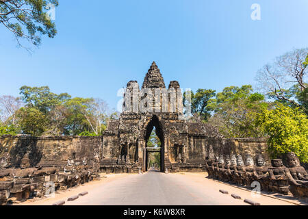 Angkor Thom cancello in Siem Reap Cambogia Foto Stock