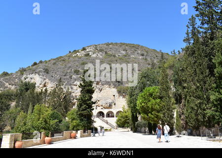 Il monastero di Agios neofytos a tala, vicino a Paphos, Cipro. Foto Stock