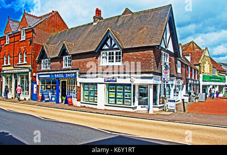 Sevenoaks High Street negozi, Kent Foto Stock