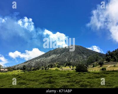 Turrialba vulcano attivo Costa Rica Foto Stock