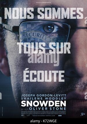 Anno Di Snowden ; 2016 Direttore Usa / Germania : Oliver Stone Joseph Gordon-Levitt Movie Poster (Fr). È vietato riprodurre la fotografia in un contesto di promozione del film. Deve essere accreditata alla Società del Film e/o al fotografo assegnato da o autorizzato da/autorizzato sul set dalla Società del Film. Limitato All'Uso Editoriale. Photo12 non concede i diritti di pubblicità delle persone rappresentate. Foto Stock