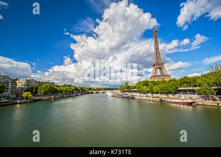 La tour Eiffel e la Senna Foto Stock