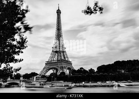 La tour Eiffel e la Senna Foto Stock