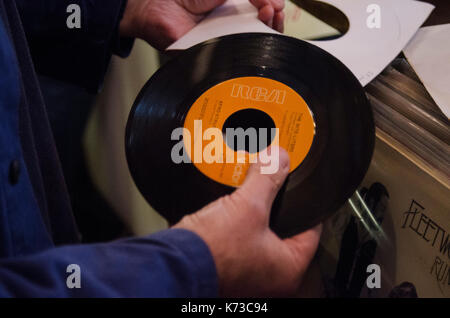 Record di Falmouth Fair, 45s in vendita. RnB come prezzo. Foto Stock