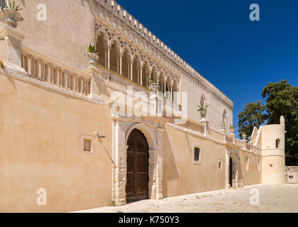 Palazzo castello di Donnafugata, veneziana neo-rinascimentale, Provincia di RAGUSA, SICILIA, ITALIA Foto Stock