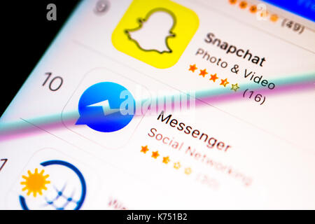 Facebook Messenger app nell'app Apple Store, instant messenger service, rete sociale, app-icona, visualizzare su uno schermo del vostro Foto Stock