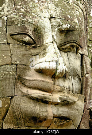 Faccia del tempio Bayon, Angkor, Cambogia Foto Stock