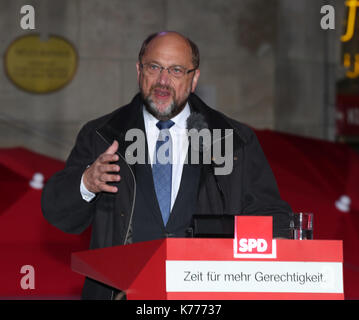 Monaco di Baviera, Germania. Xiv Sep, 2017. spd candidato superiore Martin Schulz è venuto a Monaco di Baviera per parlare al popolo. Credito: Alexander pohl/Pacific press/alamy live news Foto Stock