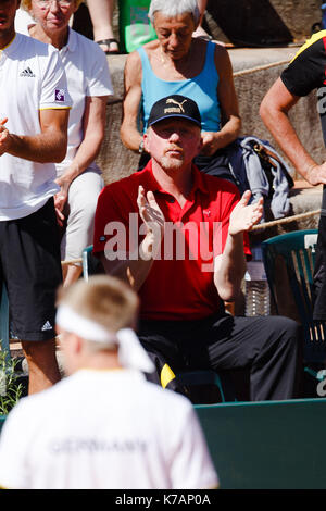 Oeiras, Portogallo. Xv Sep, 2017. Germania la testa di tennis maschile, Boris Becker, durante la Coppa Davis play-off match tra il Portogallo e la Germania al centro desportivo nacional jamor di oeiras/Lisbona. Credito: Frank molter/alamy live news Foto Stock