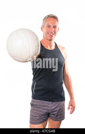 Giocatore di volleyball della spiaggia studio shot su bianco Foto Stock