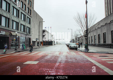 Una Mattina nuvoloso lungo le strade dal parco di riso in Saint Paul, mn. Foto Stock