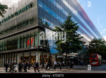 Una nuova modifica shopping centre, cheapside, london, Regno Unito Foto Stock