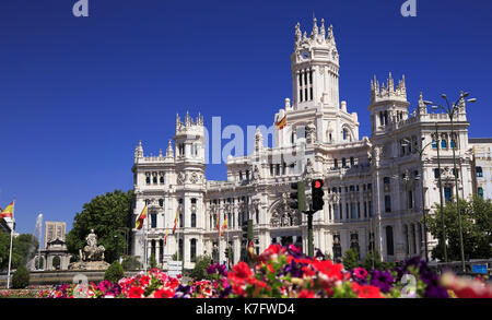 Il cibele palace (municipio), e la fontana di Madrid in Spagna Foto Stock