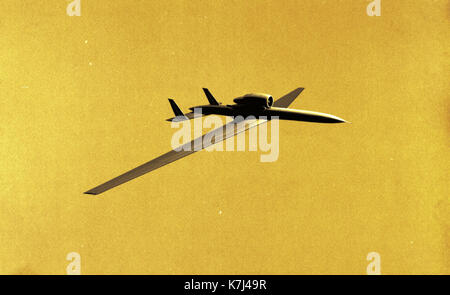 Ospitata presso il San Diego Air & Space Museum, la Ryan Aeronautical Image Collection contiene una ricchezza di materiali storici e aziendali legati al ruolo fondamentale dell'azienda nello sviluppo dell'aviazione e della tecnologia aerospaziale fin dalla sua fondazione nel 1934. Foto Stock