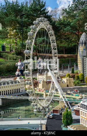 London eye modello in LEGOLAND Windsor miniland, Inghilterra Foto Stock