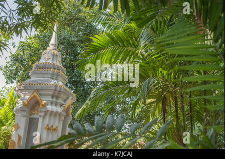 Wat Chedi Luang tempio in Chiang Mai Thailandia Foto Stock