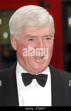 La Foto Deve Essere Accreditata ©Alpha Press 058223 14/06/05 Lord Cecil Parkinson Party Dinner In Onore Della Baronessa Thatcher Dorchester Hotel A Londra Foto Stock