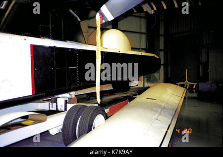 La Ryan Aeronautical Image Collection, ospitata presso il San Diego Air & Space Museum, mostra numerosi documenti aziendali e storici della compagnia aerospaziale fondata nel 1934. Sottolinea la significativa influenza di Ryan Aeronautical sull'aviazione statunitense e sulle industrie aerospaziali. Foto Stock
