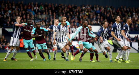Una vista generale della partita azione durante il match di premier league al the hawthorns, west bromwich. Foto Stock