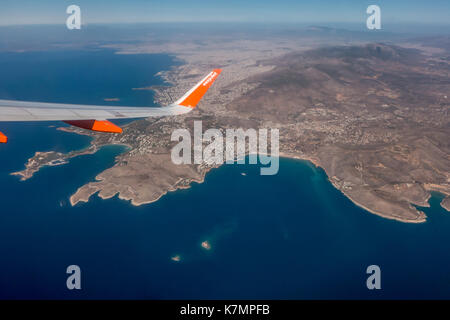 Vista aerea di Atene e attica presi da un aeroplano finestra Foto Stock