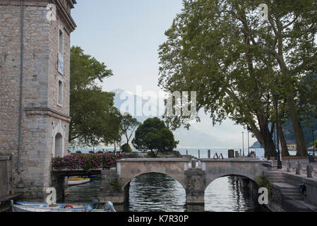 Rive il Museo Civico di Riva del Garda, sulla riva del lago di Garda, Italia Foto Stock