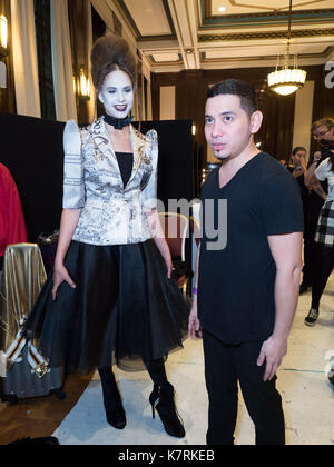 16 settembre : backstage di john herrera mostra alla freemasons Hall di Londra. john herrera presenterà la sua collezione armada credito: ghene snowdon/alamy live news Foto Stock