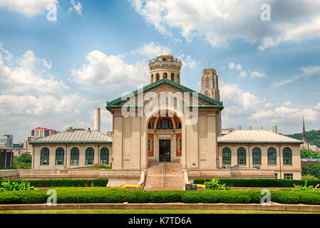 Hamerschlag Hall (Ingegneria) sul campus della Carnegie Mellon University di Pittsburgh, in Pennsylvania, STATI UNITI D'AMERICA Foto Stock