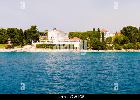 Katarina Isola Nei Pressi Di Rovigno Croazia Con Mare