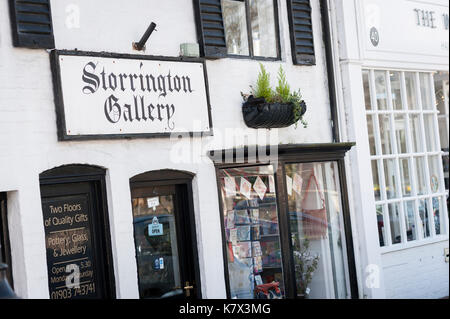 Storrington Gallery nella città di Storrington, West Sussex, Inghilterra, Regno Unito Foto Stock