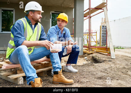 Assunzione di pausa dal lavoro Foto Stock