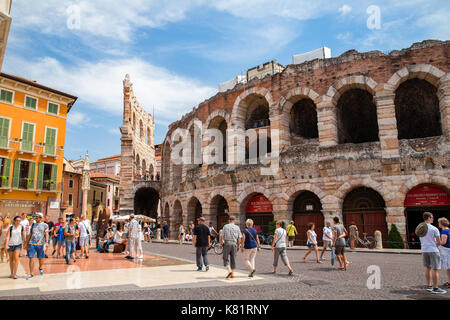 Arena romana Aphitheater, Verona, Italia Foto Stock