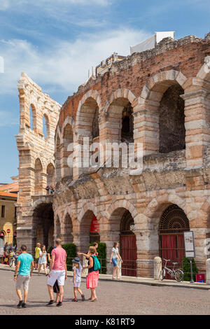 Arena romana Aphitheater, Verona, Italia Foto Stock