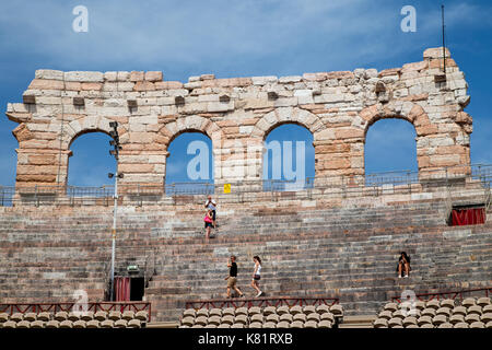 Arena romana Aphitheater, Verona, Italia Foto Stock